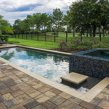 Bullnose Coping by Tremron - 60mm